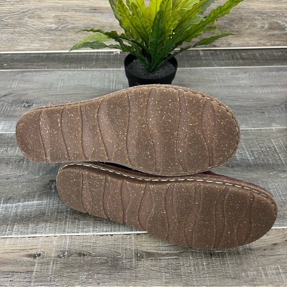 CLARKS Tamitha Key Mahogany Laced Ankle Boot Side Zipper Women’s Size 7 - Picture 16 of 16